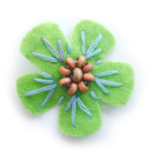 fiorellino lenci con perle legno e ricamo - col. Verde