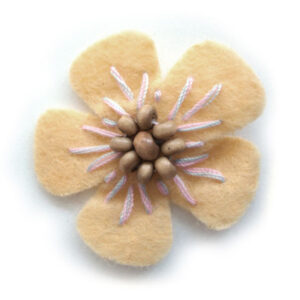 fiorellino lenci con perle legno e ricamo - col. Crema