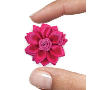 fiore mm. 35 con petali raso e rosellina centrale - col. Fuxia