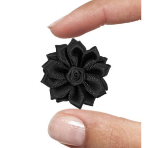 fiore mm. 35 con petali raso e rosellina centrale - col. Nero