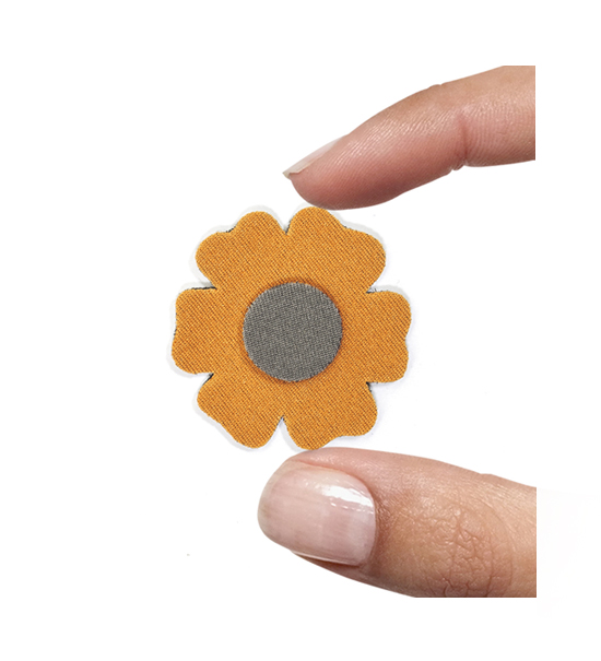 (1 pezzo) Sagoma in neoprene "Fiorellino" - Grigio e arancio